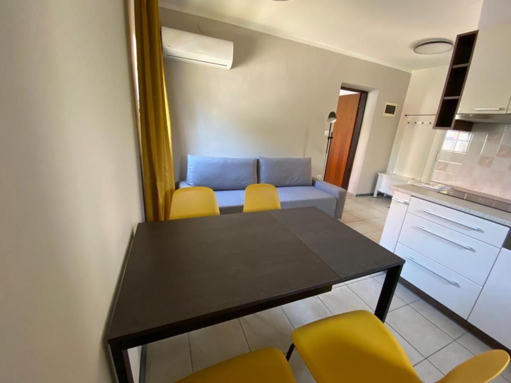 Apartments & Zimmer Jasmine Funtana Exterior photo